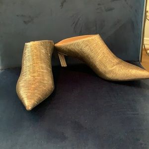 Stuart Weitzman Mira metallic pleated heeled mules